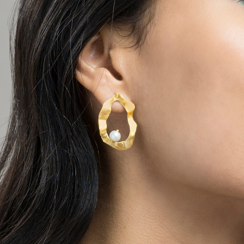 Textured Pearl Studs