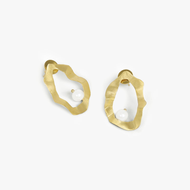 Textured Pearl Studs