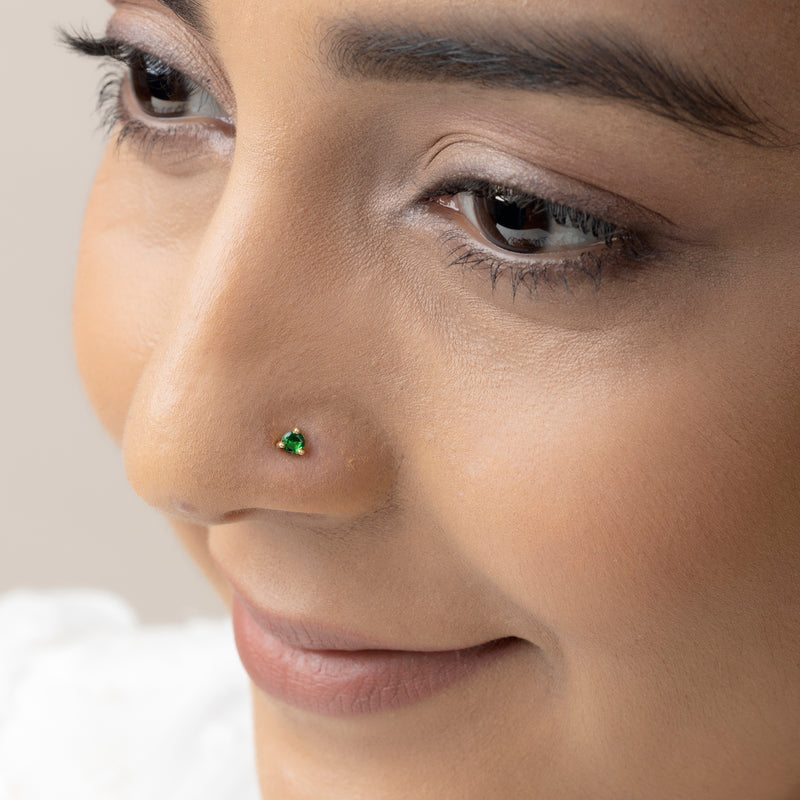 Buy 18K Gold Plated Silver Green Zircon Nose Pin Online | March
