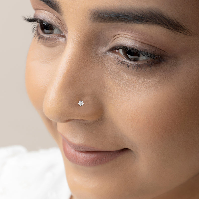 Silver Shine Nose Pin