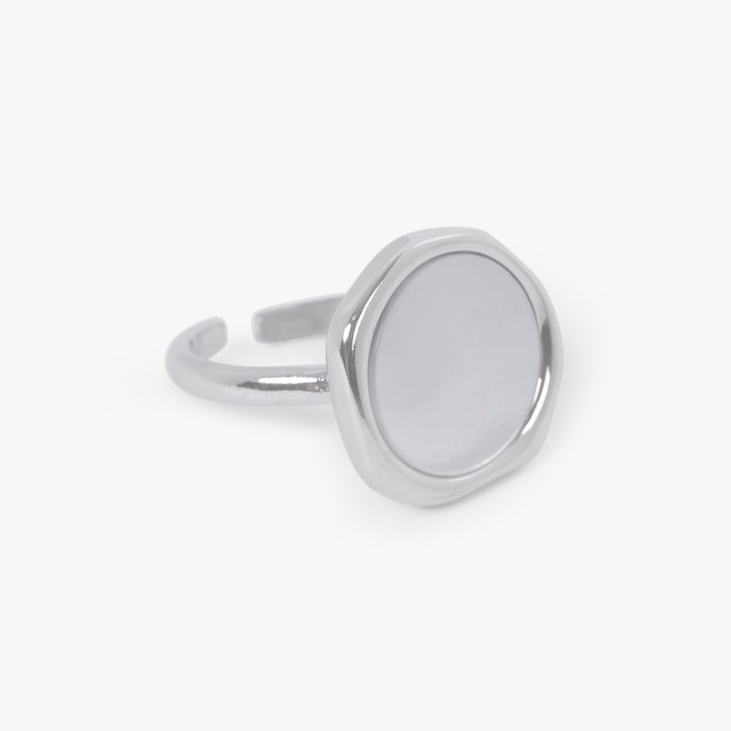 Minimal Circular Pearl Ring