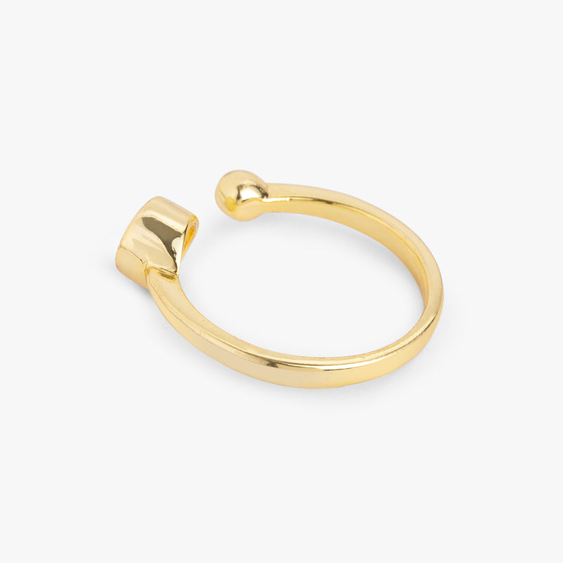 Minimal Dark Pink Quartz Ring