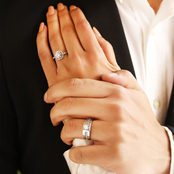 Silver Gleaming Love Couple Rings