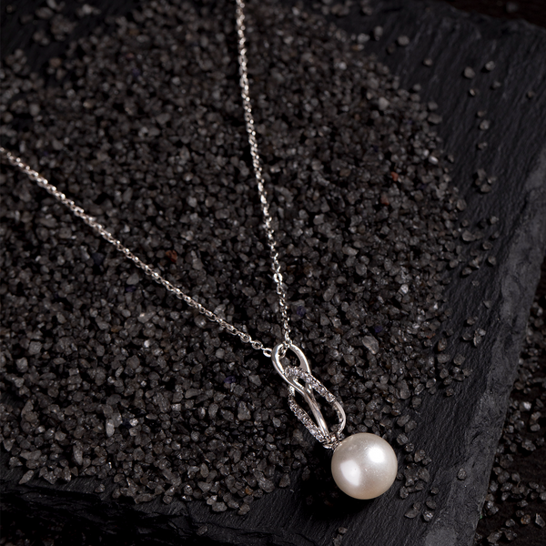 Twisted Fresh Water Pearl Silver Necklace
