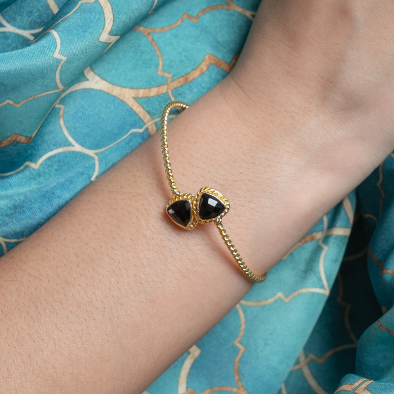 Black Quartz & Twisted Wire Bracelet