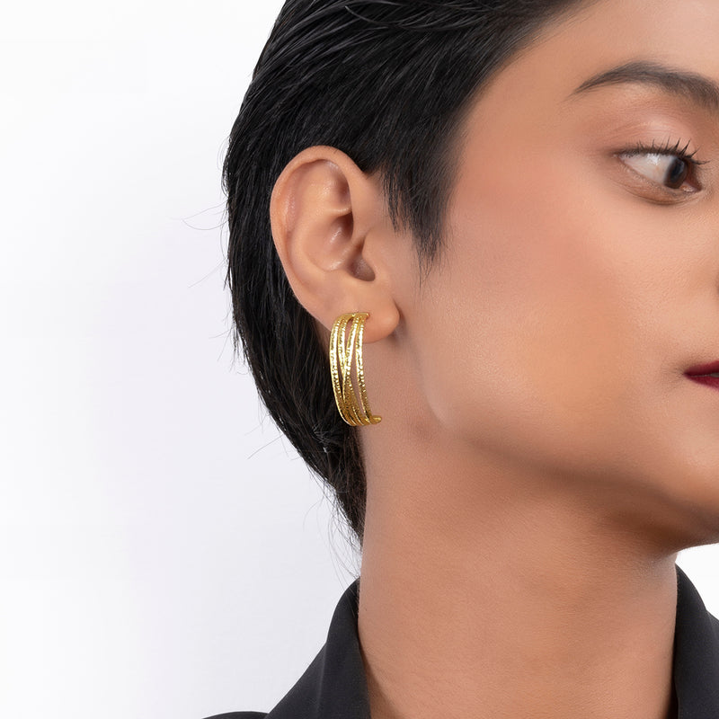 Intertwined Wires C-Hoops
