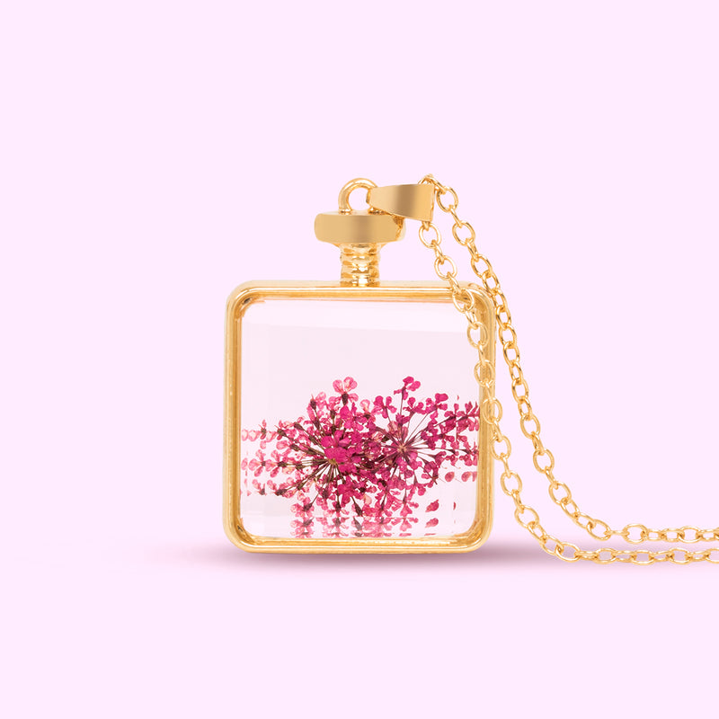 Pink Dry Flower Pendant Necklace