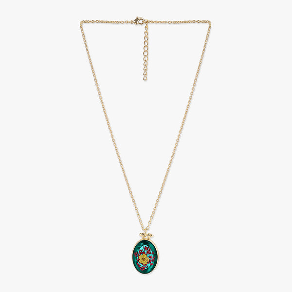 Multicoloured Dry Flower Oval Necklace