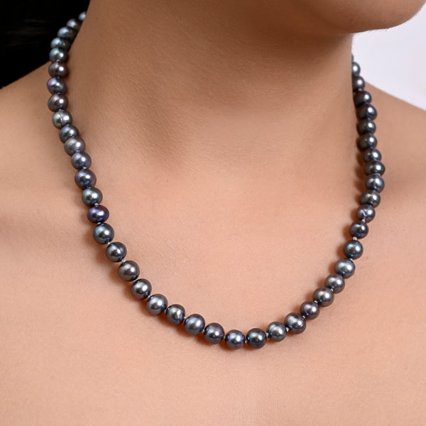 Buy Iridescent Grey Freshwater Pearl String With Silver Lock - Online | March