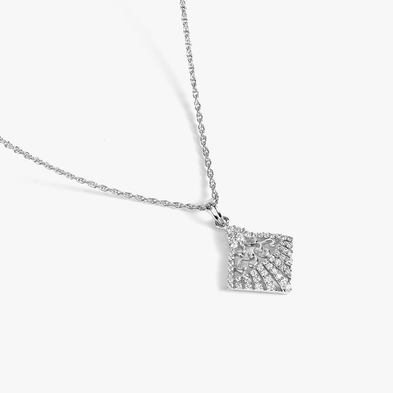 Buy Shining Silver Geometric Necklace Online | March