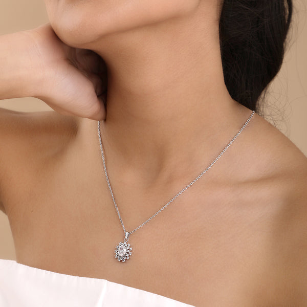 Buy Classic Shine Silver Necklace Online | March