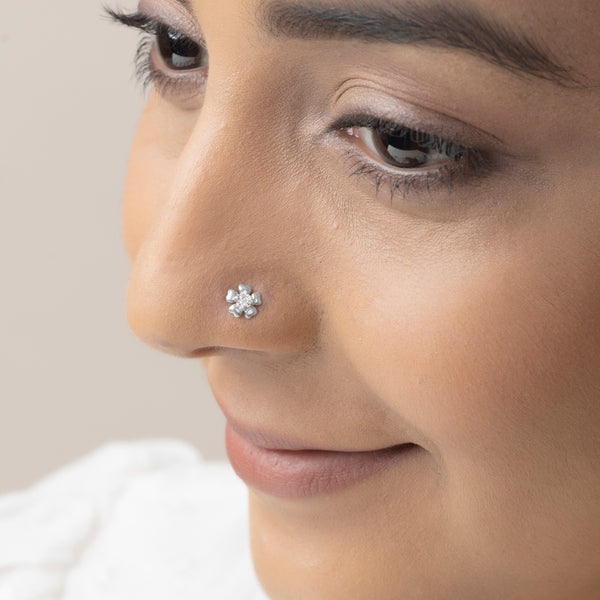 Buy Minimal Floral Silver Nose Pin Online | March