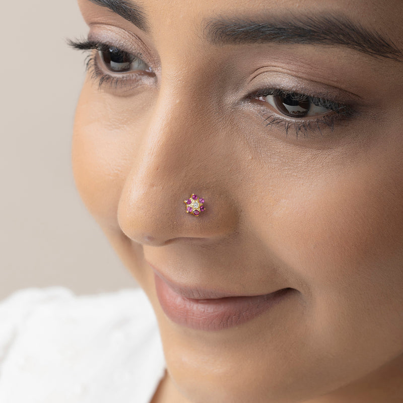 Buy Silver Studded Cluster Nose Pin Online | March
