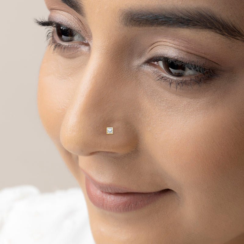 18k Gold Plated Silver Square Nose Pin