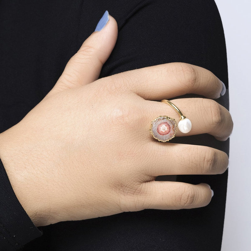 Im-perfect Ring - Baroque Pearl & Solar Quartz