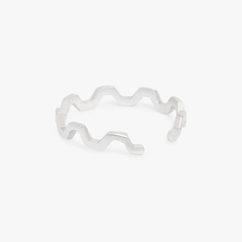 Wavy Minimalistic Ring - Silver